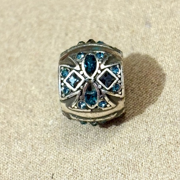 🆕Listing! Brighton Jeweled Cross bead Maltese cross Blue & gray crystals Retired - Picture 1 of 7